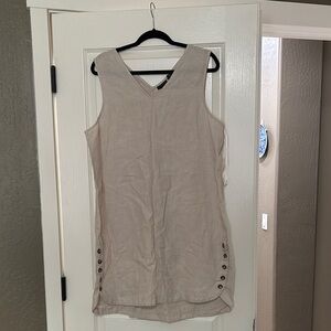 Sleeveless Beige Tunic with Button Detail